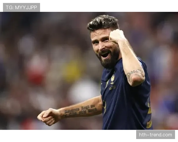 吉鲁头球再显威力，空中统治助球队力克对手